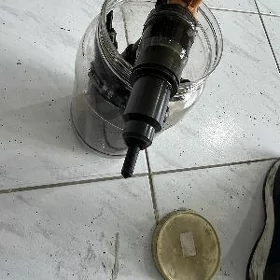 Volvo INJECTOR