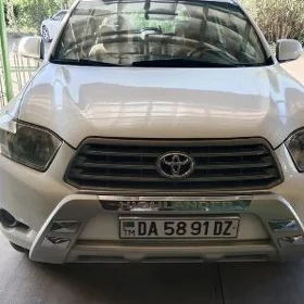 Toyota Highlander 2010