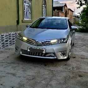 Toyota Corolla 2015