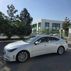 Hyundai Sonata 2021