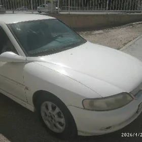 Opel Vectra 2000
