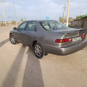 Toyota Camry 1998