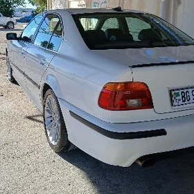 BMW E39 2002