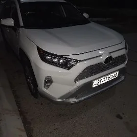 Toyota RAV4 2020