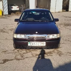 Opel Vectra 1992