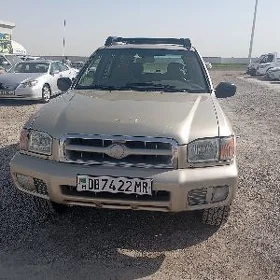 Nissan Pathfinder 2002