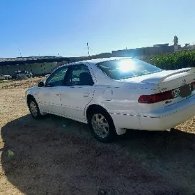 Toyota Camry 2001