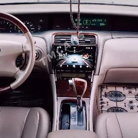 Toyota Avalon 2000