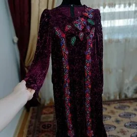 gyzyl pombah