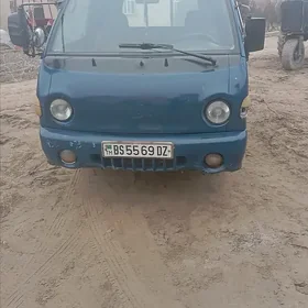Hyundai H100 2000