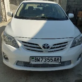 Toyota Corolla 2013