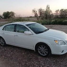 Toyota Avalon 2010