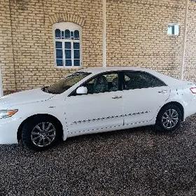 Toyota Camry 2010