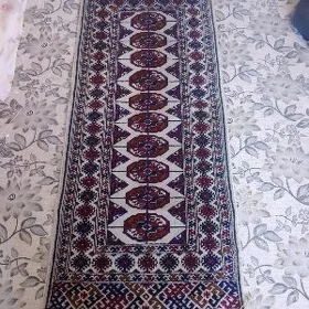 Ak kresle haly