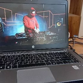 HP NOUTBUK