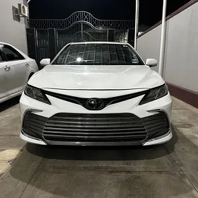 Toyota Camry 2023