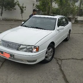 Toyota Avalon 1999