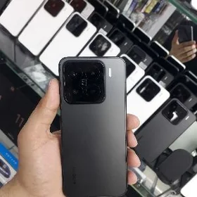 Xiaomi 15 16/612