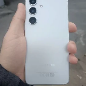 Samsung S24