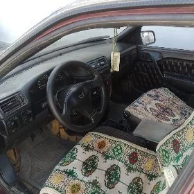 Opel Vectra 1989