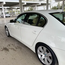 BMW E60 2004