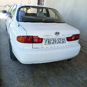 Hyundai Sonata 1995
