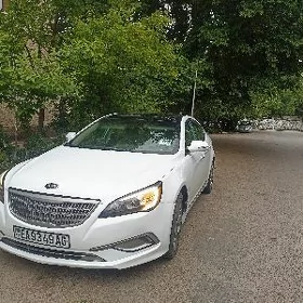 Kia Cadenza 2013