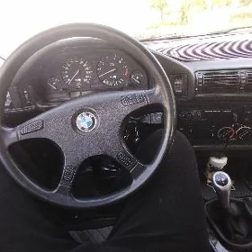 BMW 525 1992