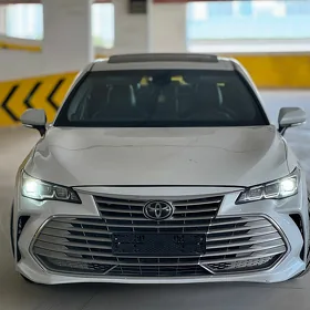 Toyota Avalon 2018
