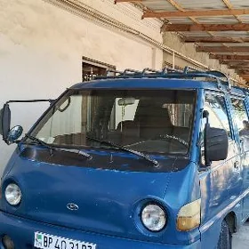 Hyundai H100 1999