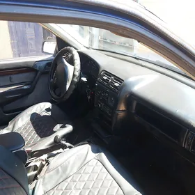 Opel Vectra 1993
