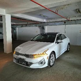 Kia K5 2021