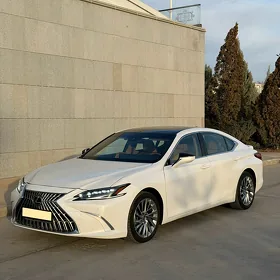 Lexus ES 300h 2023