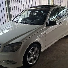 Mercedes-Benz C250 2009