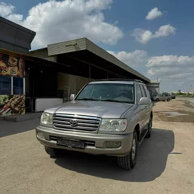 Toyota Land Cruiser 2000