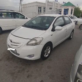 Toyota Yaris 2006