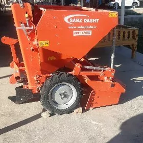 MTZ 82 2025