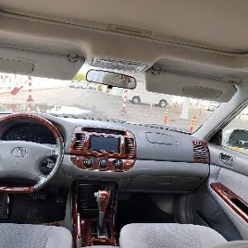 Toyota Camry 2004