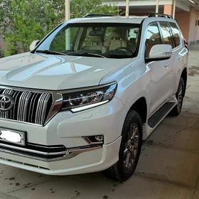 Toyota Land Cruiser Prado 2020
