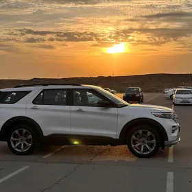 Ford Explorer 2024