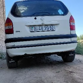 Opel Zafira 1999