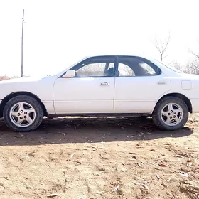 Toyota Vista 1990