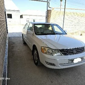 Toyota Avalon 2000