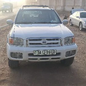 Nissan Pathfinder 2001
