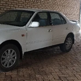 Toyota Camry 1993