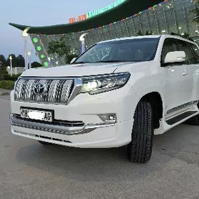Toyota Land Cruiser Prado 2021