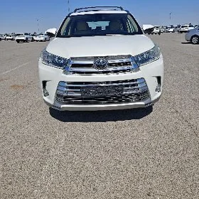 Toyota Highlander 2018