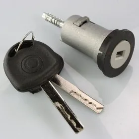 Opel zamok zažiganny