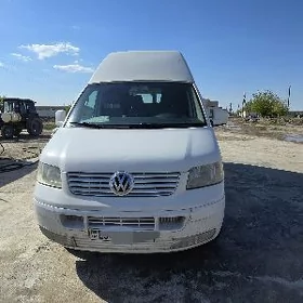Volkswagen Transporter 2004