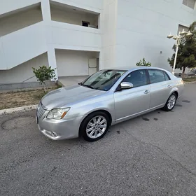 Toyota Avalon 2005